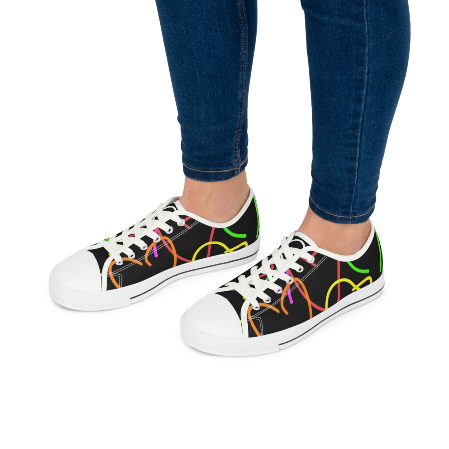 Colorful Hearts- Women's Low Top Sneakers